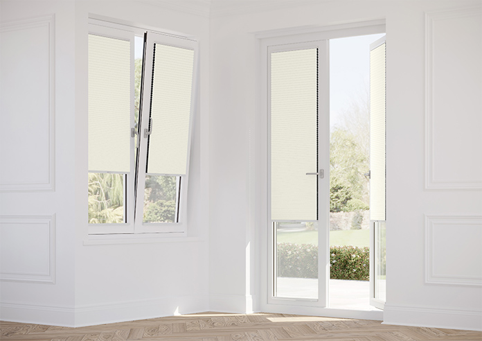 Umbra (Blackout), Linen - Clip Fit Honeycomb Blind - Image 14